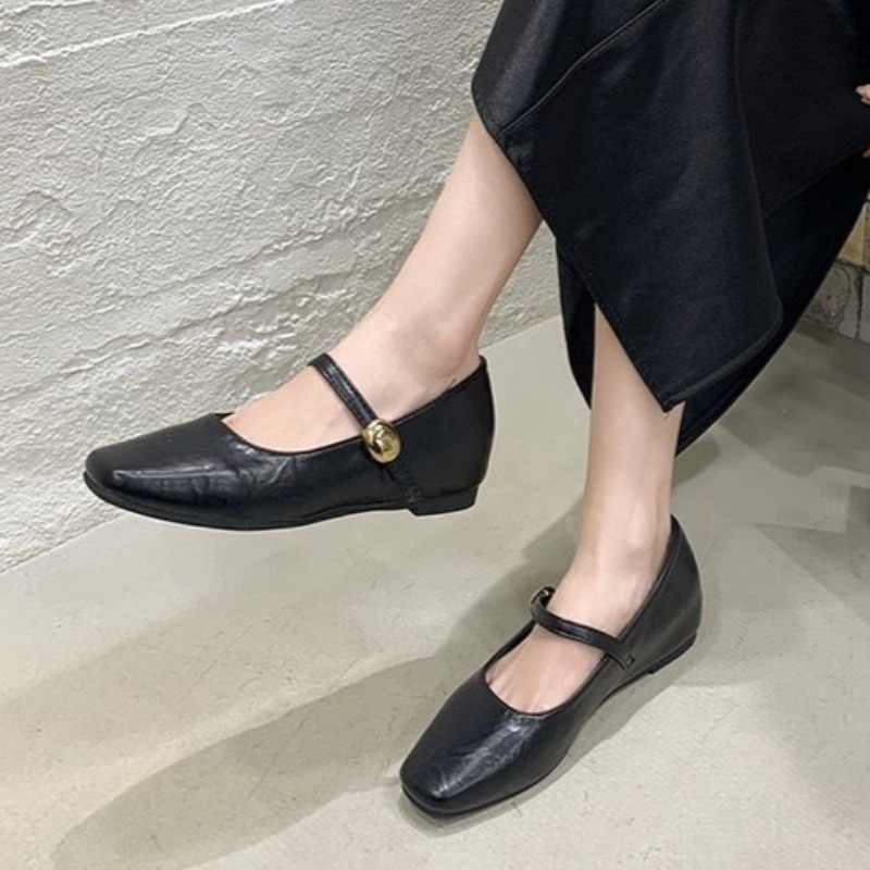 Ultra-Soft Leather Black Flats - Women Fashion Heels review and price