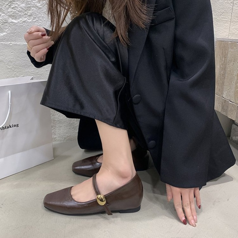 Ultra-Soft Leather Black Flats - Women Fashion Heels review and price